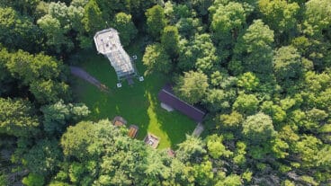 Eine Vogelperspektive auf den Lembergturm